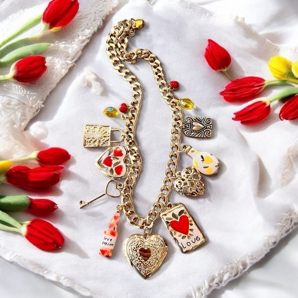 Gold toned charm necklace Love potion charms Lemons Hearts Tulips beautiful - Picture 9 of 17
